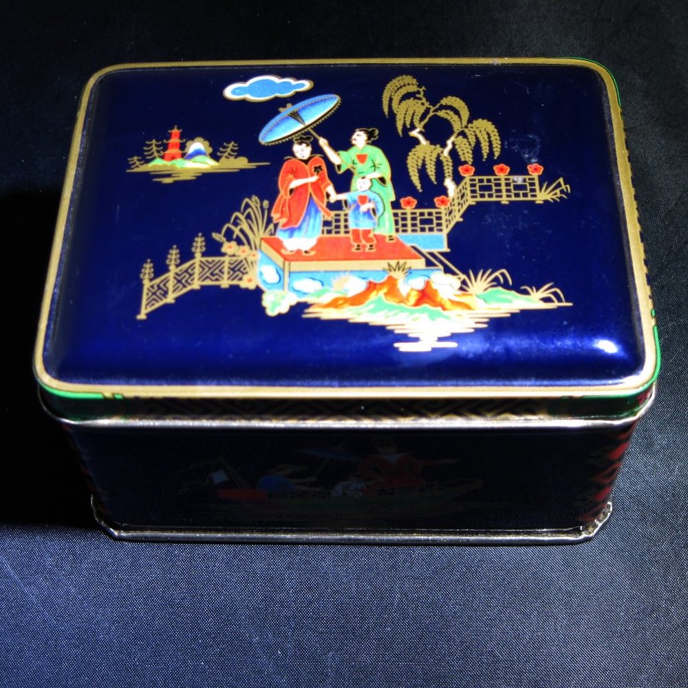 Disney World Hinged Lid Tin Asian Theme Made in England- Designed in NY